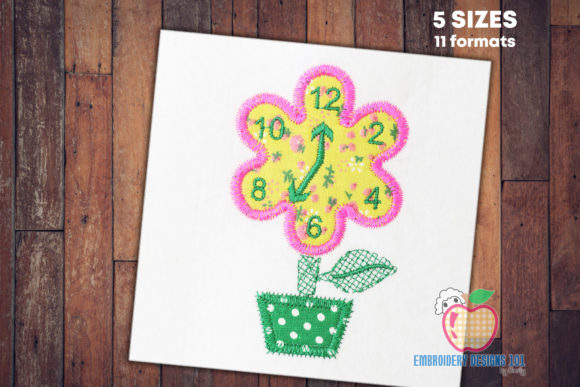 A Review of the Floral Wall Clock Applique Design for Holiday Projects